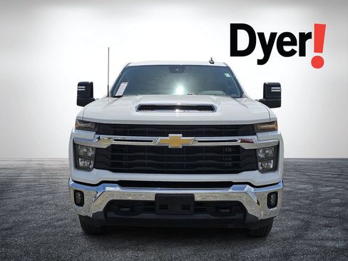 Certified 2025 Chevrolet Silverado 2500 LT w/ Convenience Package AWD/4WD image 9