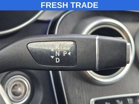Used 2021 Mercedes-Benz GLC 300 4MATIC image 21