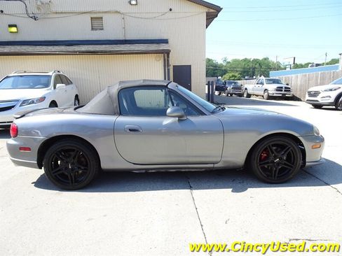 Used 2004 MAZDA MX-5 Miata MAZDASPEED RWD image 5