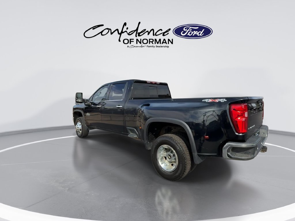 Used 2022 Chevrolet Silverado 3500 LTZ w/ LTZ Texas Edition AWD/4WD image 9