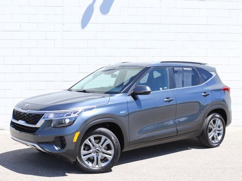 Used 2021 Kia Seltos S AWD/4WD image 26