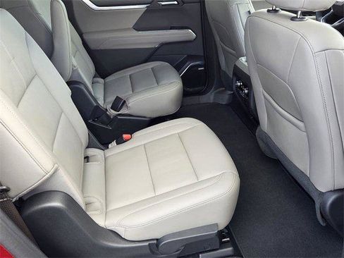 Certified 2024 GMC Acadia Elevation w/ Luxury Package image 15