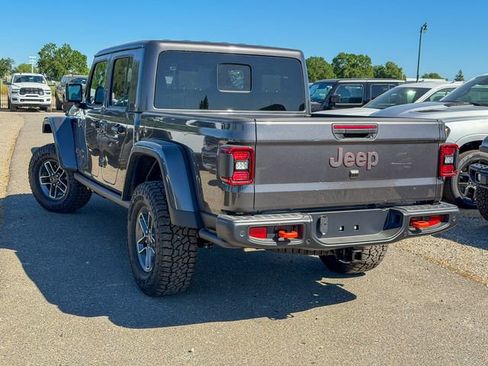 New 2026 Jeep Gladiator Mojave image 11