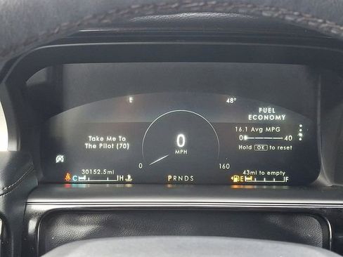 Used 2022 Lincoln Nautilus FWD image 19