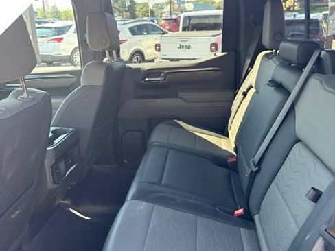 Used 2024 Chevrolet Silverado 1500 ZR2 w/ Technology Package AWD/4WD image 14