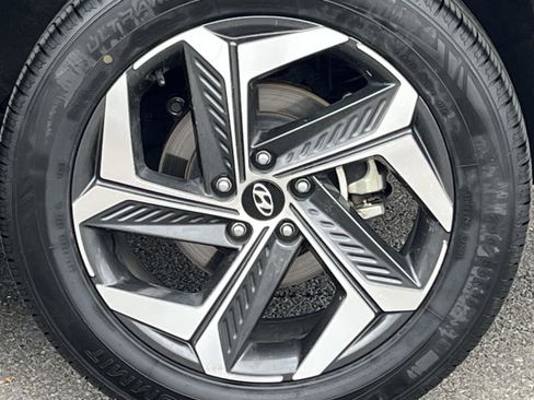 Used 2024 Hyundai Tucson Limited image 11