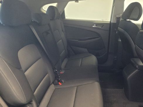 Used 2016 Hyundai Tucson SE w/ Option Group 02 image 19