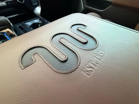 New 2025 Ford F150 King Ranch w/ FX4 Off-Road Package image 39