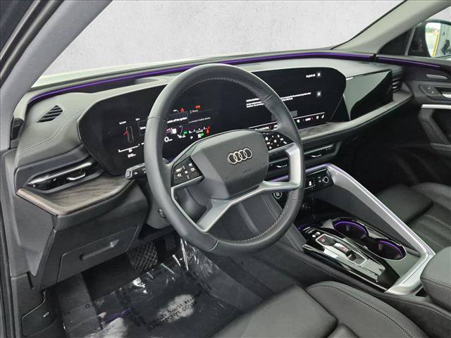Certified 2025 Audi Q5 Premium Plus w/ Premium Plus AWD/4WD image 10