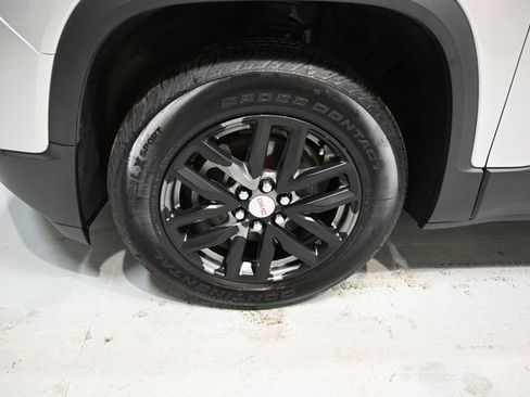 Used 2019 GMC Acadia SLT image 30