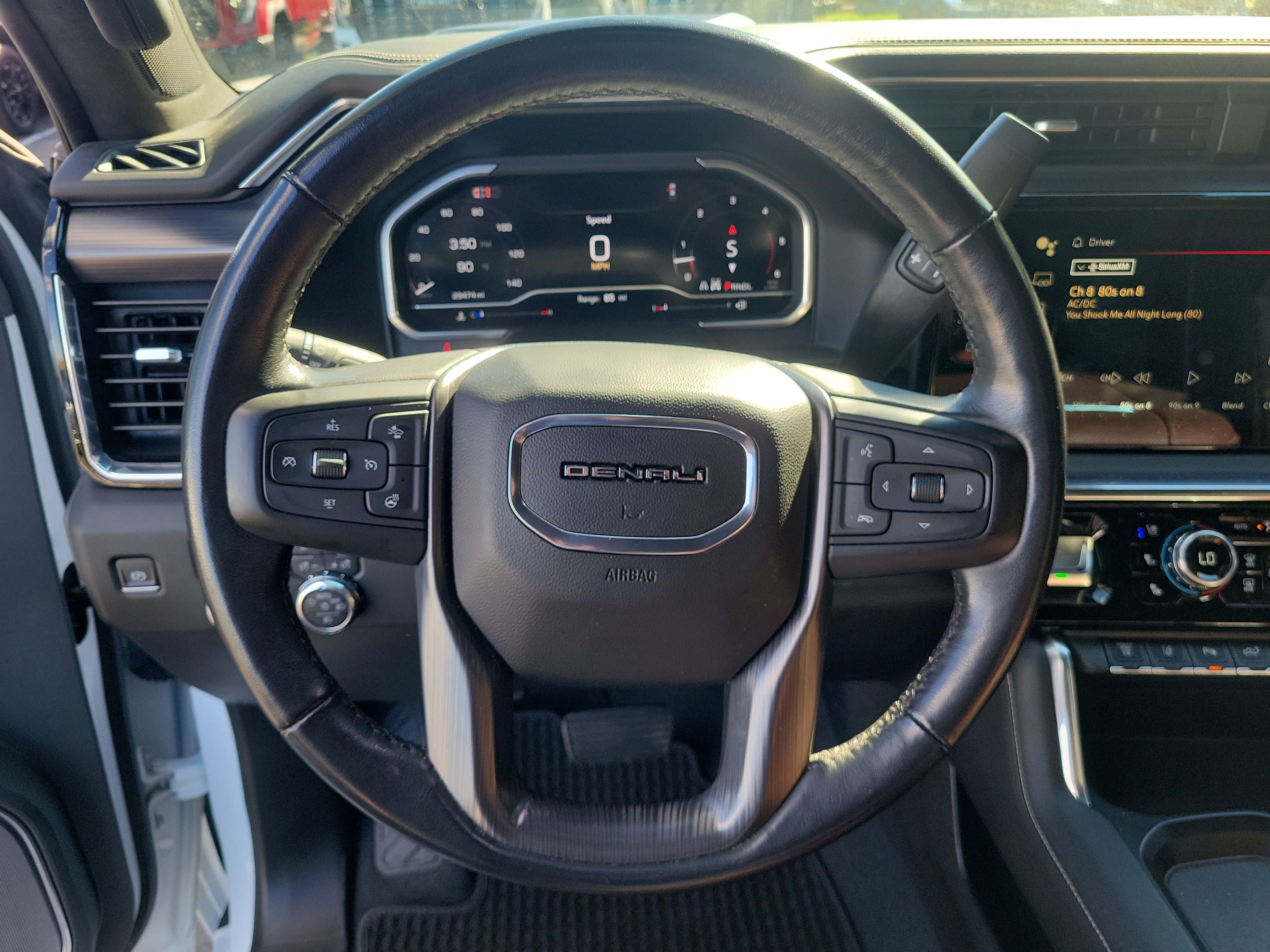 Used 2024 GMC Sierra 2500 Denali Ultimate AWD/4WD image 21