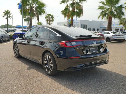 Used 2023 Honda Civic EX-L image 7