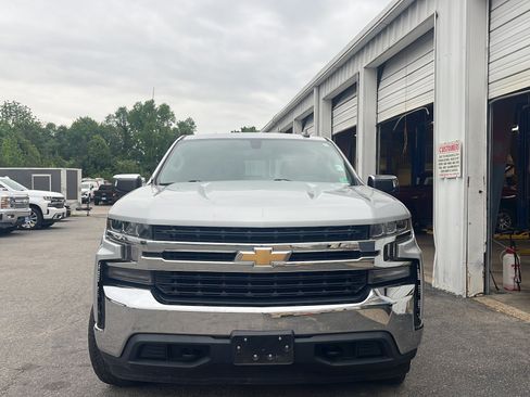 Used 2019 Chevrolet Silverado 1500 LT w/ All-Star Edition AWD/4WD image 8