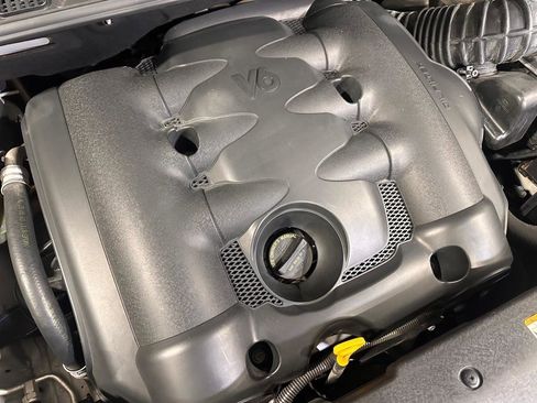 Used 2009 Kia Sedona image 30