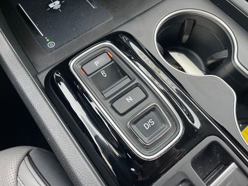 Certified 2023 Honda Pilot Elite image 9