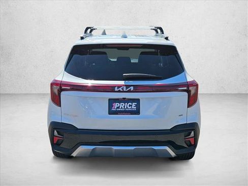 Used 2025 Kia Seltos EX w/ EX Sunroof Package AWD/4WD image 7