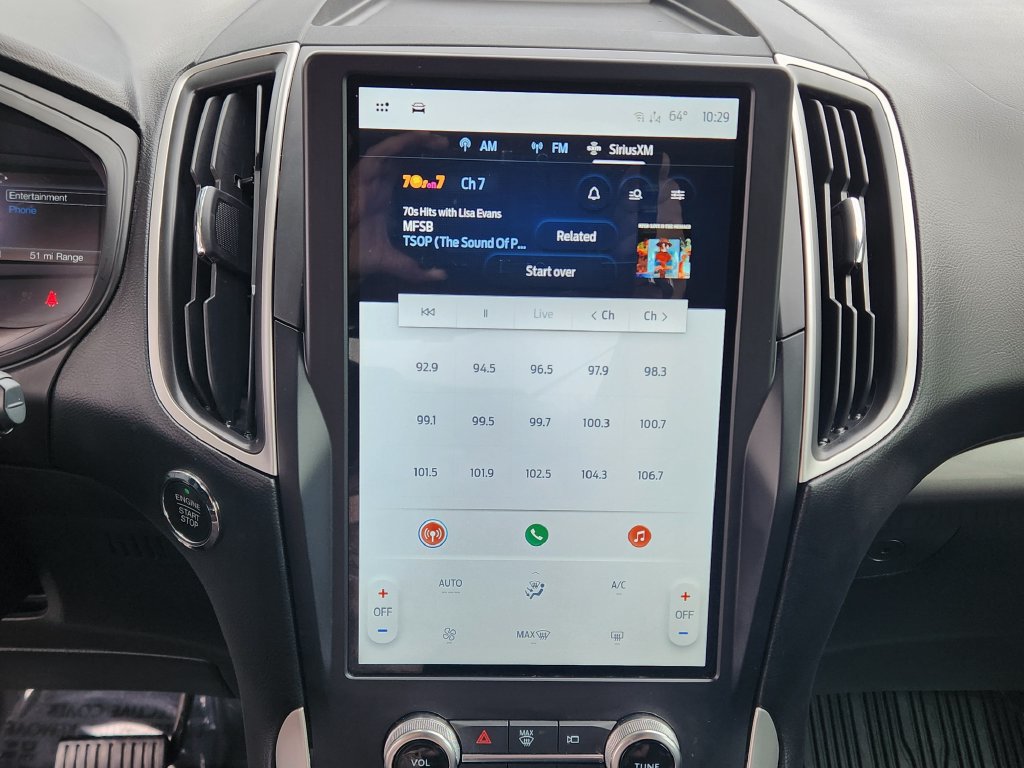 Used 2024 Ford Edge SE w/ Black Appearance Package AWD/4WD image 8