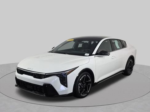Used 2025 Kia K4 GT-Line w/ GT-Line Premium Package FWD image 45