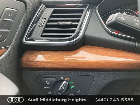 Certified 2023 Audi Q5 2.0T Premium w/ Convenience Package image 37