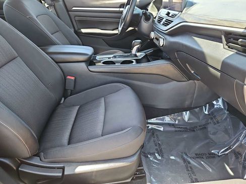 Used 2023 Nissan Altima 2.5 SV w/ SV Premium Package FWD image 21