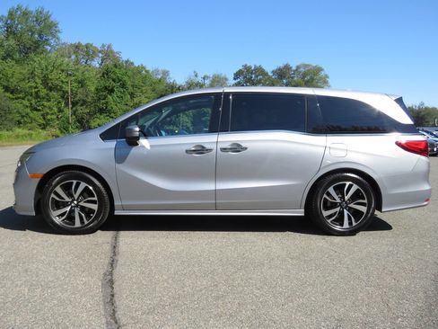 Used 2018 Honda Odyssey Elite image 8