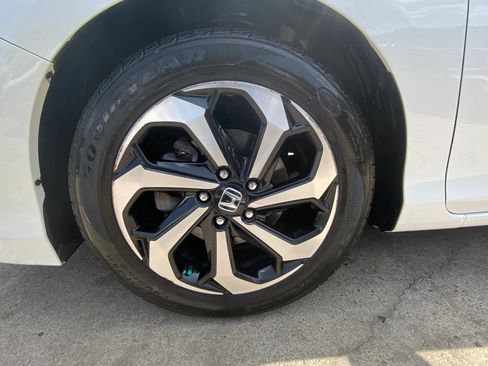 Used 2016 Honda Accord EX-L image 24