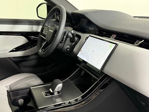 Certified 2026 Land Rover Range Rover Evoque S image 32