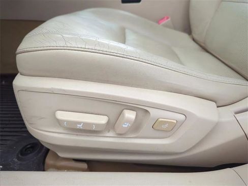 Used 2013 Lexus ES 350 image 9