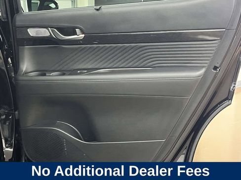 Used 2025 Hyundai Palisade Calligraphy AWD/4WD image 29
