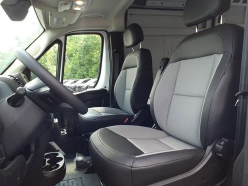 New 2024 RAM ProMaster 2500 w/ Safety Group image 10