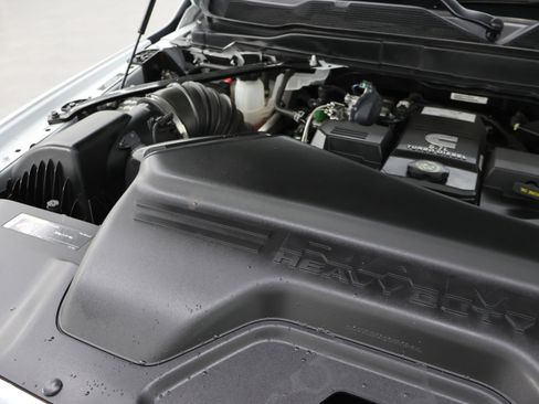 Used 2024 RAM 3500 Tradesman w/ Chrome Appearance Group image 20