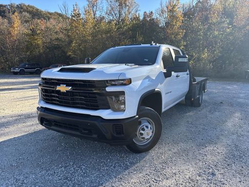New 2026 Chevrolet Silverado 3500 W/T w/ WT Convenience Package image 12