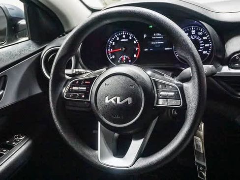 Used 2023 Kia Forte LXS image 15