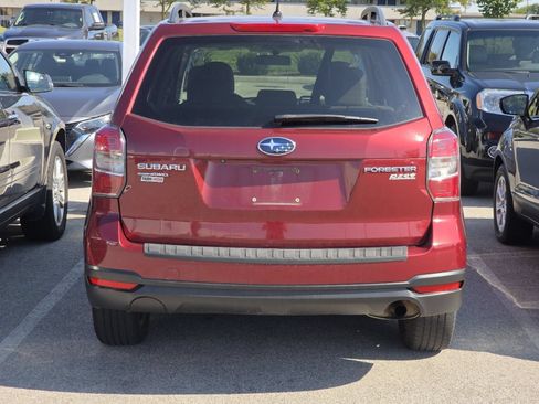 Used 2015 Subaru Forester 2.5i Premium w/ All-Weather Package AWD/4WD image 8