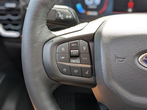 New 2025 Ford Ranger Lariat w/ FX4 Off-Road Package image 29