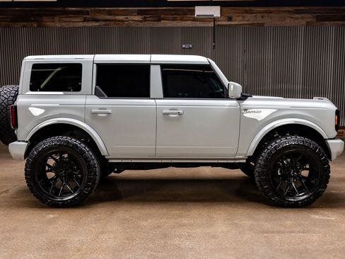 Used 2026 Ford Bronco Outer Banks AWD/4WD image 11