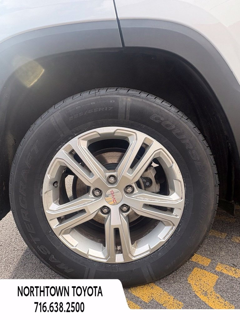 Used 2020 GMC Terrain SLE w/ Driver Convenience Package FWD image 9