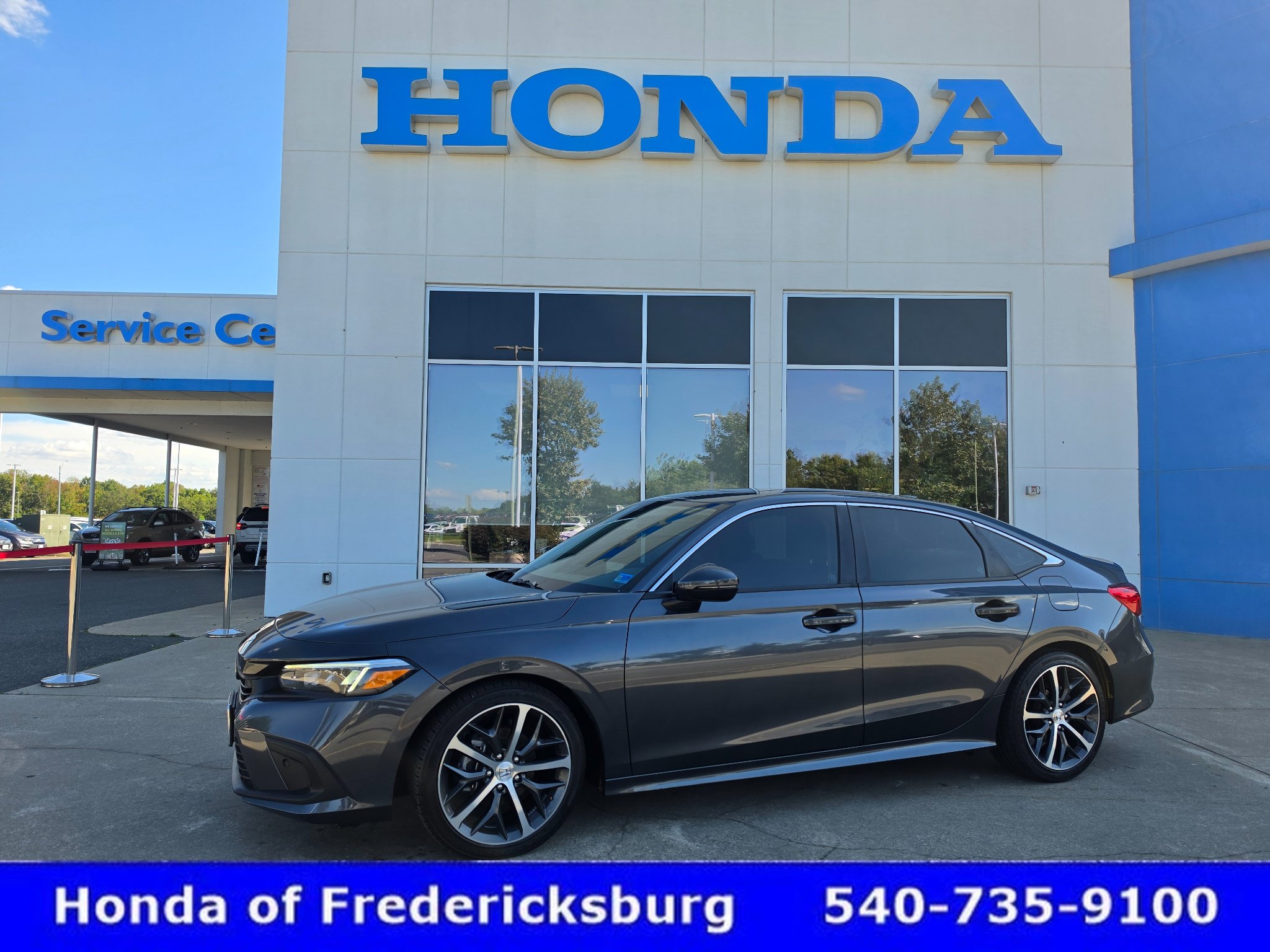 Certified 2024 Honda Civic Touring image 1