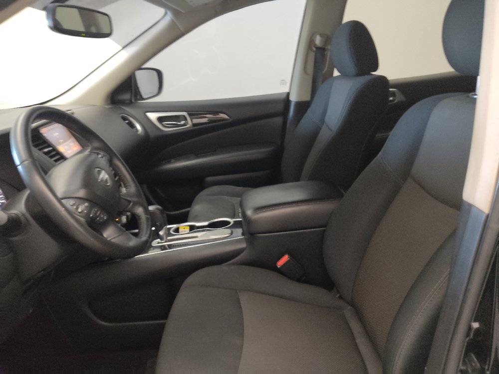 Used 2019 Nissan Pathfinder SV FWD image 17