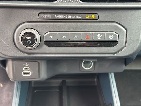 New 2026 Ford Maverick XL image 28