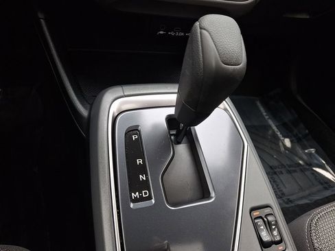 Certified 2024 Subaru Crosstrek 2.0i Premium image 17