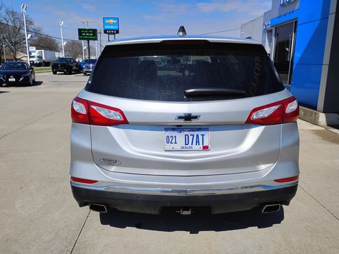 Used 2018 Chevrolet Equinox LT image 32