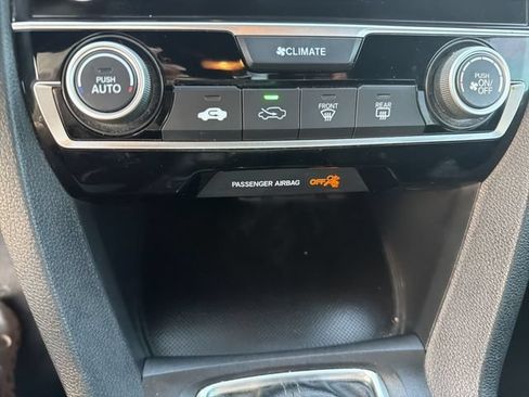 Used 2019 Honda Civic Sport image 22