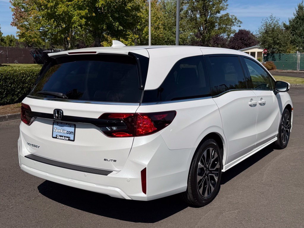 New 2026 Honda Odyssey Elite image 8