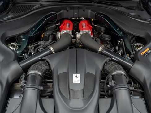 Certified 2022 Ferrari Roma image 82
