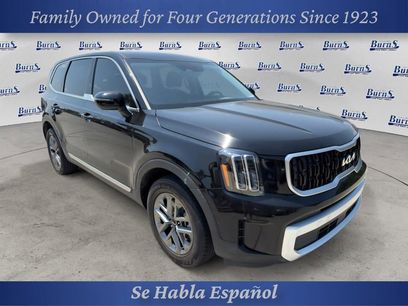 Used 2023 Kia Telluride LX