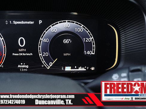 New 2025 Jeep Wagoneer L Series II w/ Premium Group I image 32