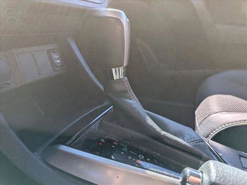 Used 2015 Toyota Corolla S image 12