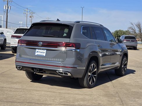 New 2026 Volkswagen Atlas SEL Premium R-Line image 4