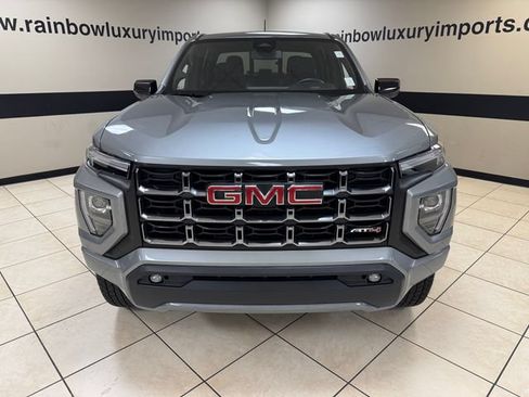 Used 2025 GMC Canyon AT4 w/ AT4 Premium Package AWD/4WD image 2